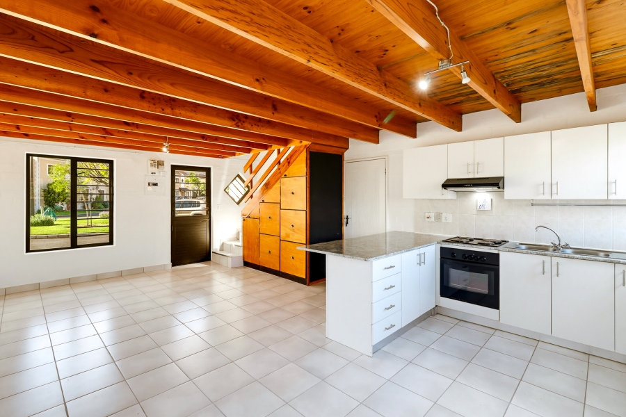 2 Bedroom Property for Sale in Heritage Park Western Cape